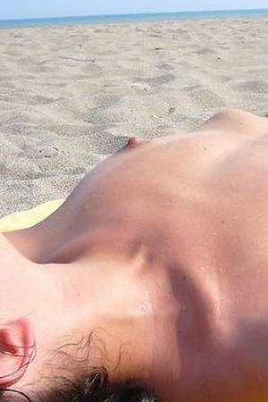 A busty bitch at the Paradise