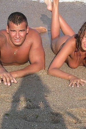 Topless women on the Kapalua Bay