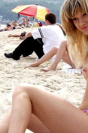 Nude beach - pretty nudist girls naked