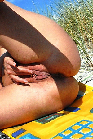 Female assholes that can be seen on nudist beach