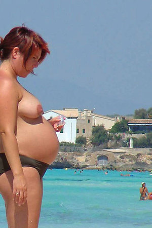 Spy photos of pregnant girls on nudist beach