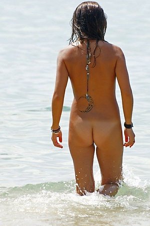 Great collection of nude beach photos, wife at nude beach, nudist pretty woman at nudist beach