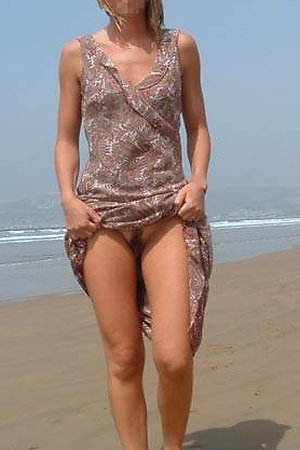 big boobs amateur women on beach