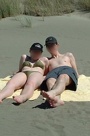 amateur couple shows their sex on beach
