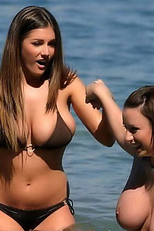 Some nice photos of horny nudists